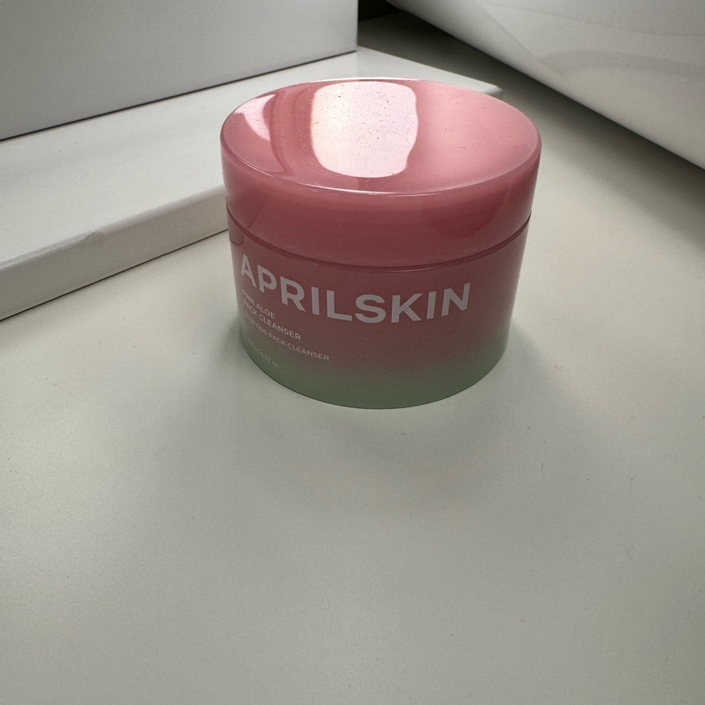 Aprilskin Pink and Green Cleanser